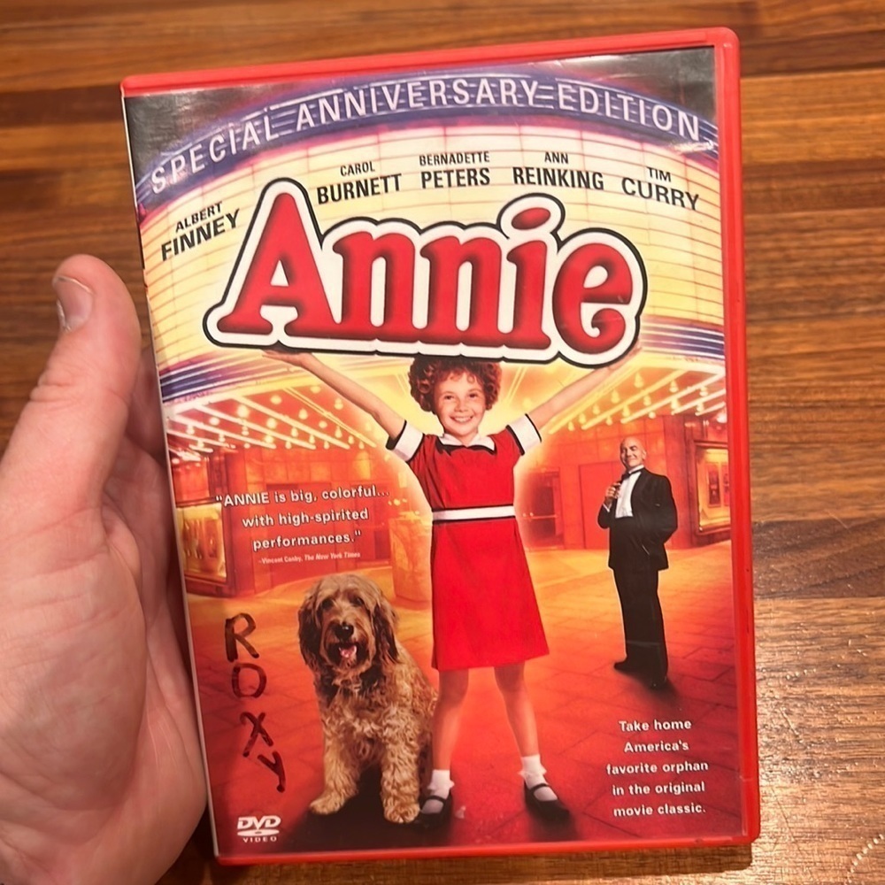 Annie - DVD - special anniversary edition - 1982 version